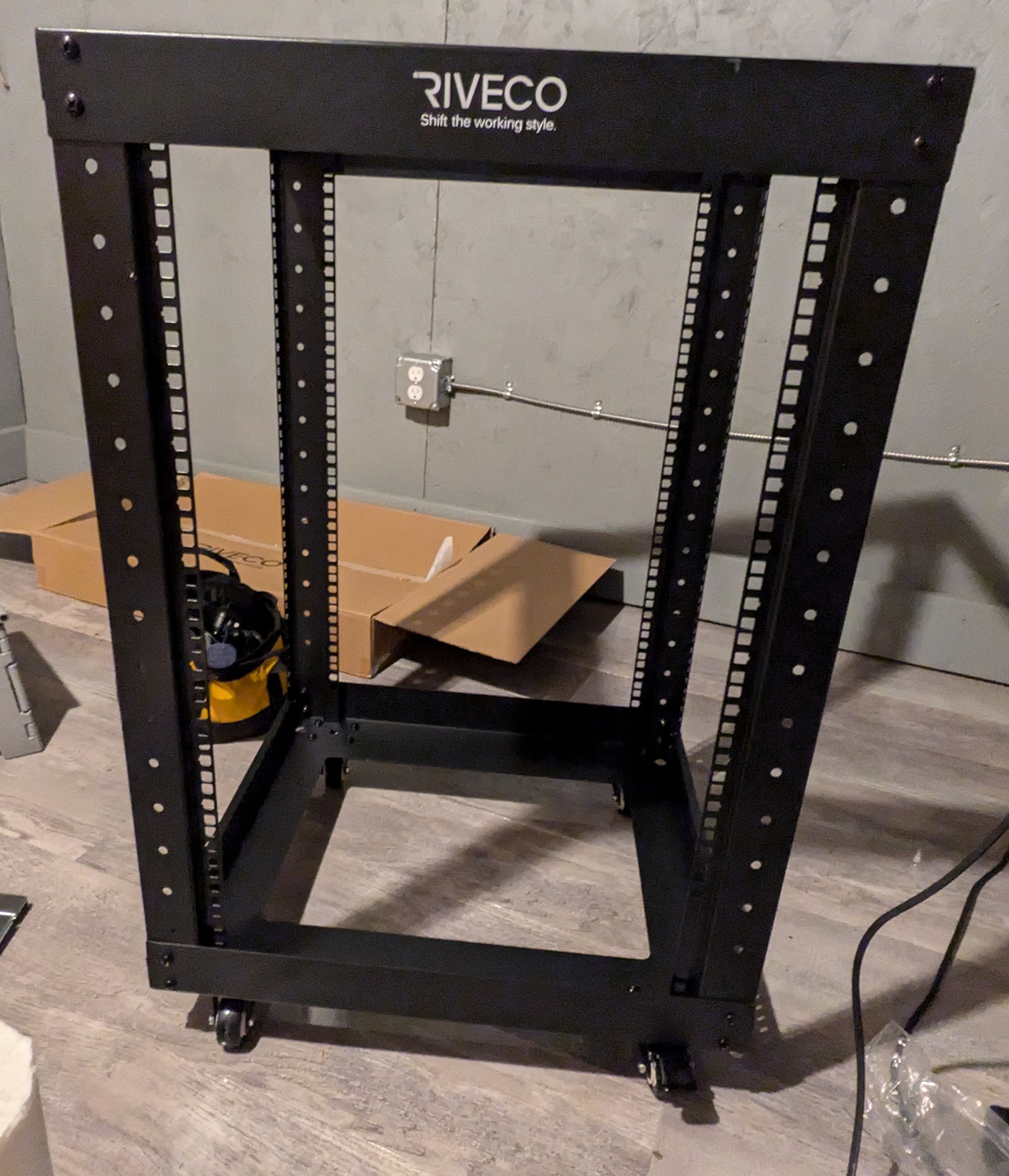 Image of the assembled rack